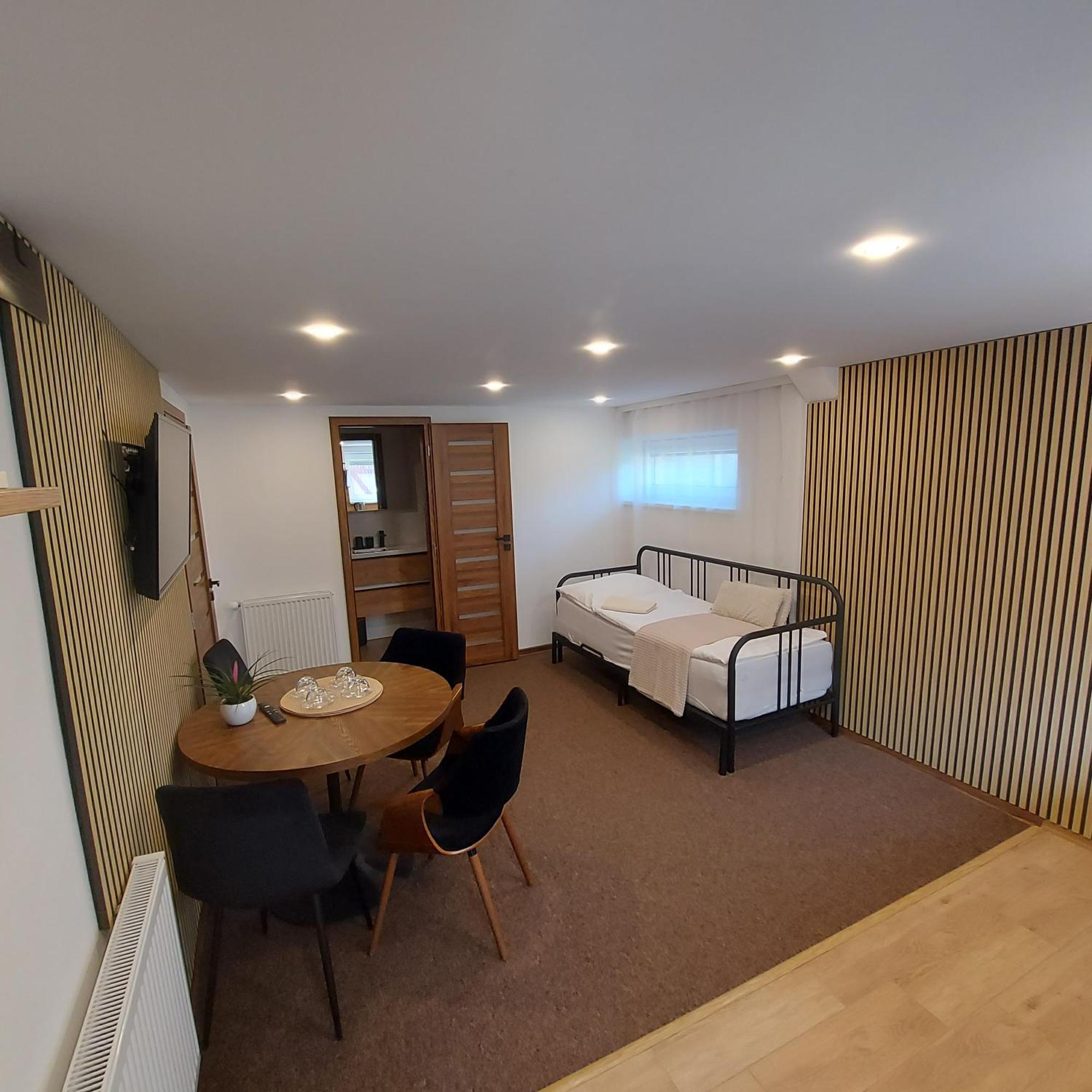 Apartmány Lenka Bešeňová 104 Exteriér fotografie